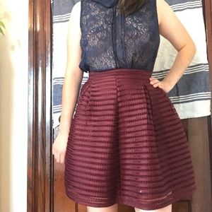 Xhilaration burgundy skirt